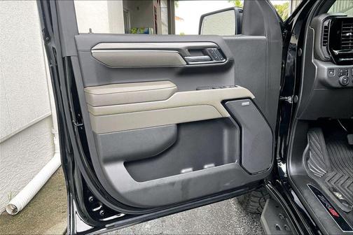 Black 2024 Chevrolet Silverado 1500 ZR2