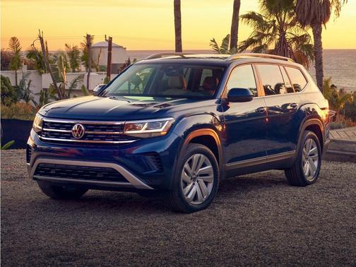 White 2022 Volkswagen Atlas 3.6L SEL