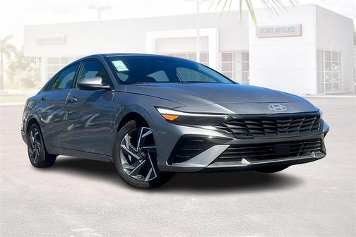 2025 Hyundai ELANTRA Limited