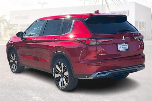 2025 Mitsubishi Outlander SE 2.5 2WD