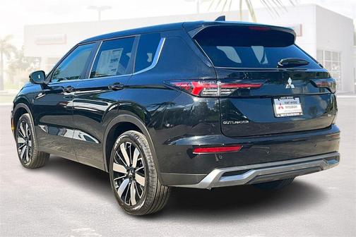 2025 Mitsubishi Outlander SE 2.5 2WD