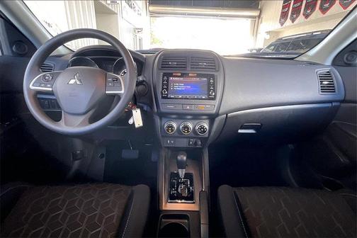 2025 Mitsubishi Outlander Sport 2.0 ES