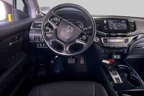 Gray 2022 Honda Pilot Touring 8-Passenger