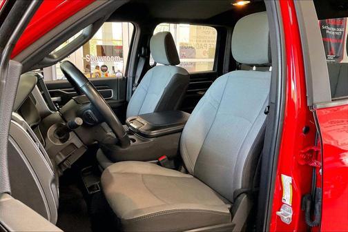 Flame Red Clearcoat 2024 RAM 2500 Big Horn Crew Cab 4x4 6'4' Box