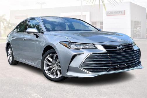 2021 Toyota Avalon XLE