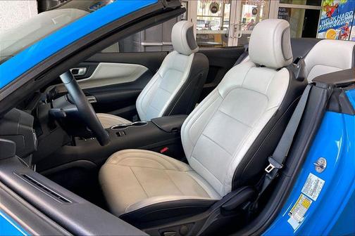 Grabber Blue Metallic 2025 Ford Mustang EcoBoost Premium