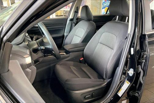 Super Black 2025 Nissan Altima 2.5 SV