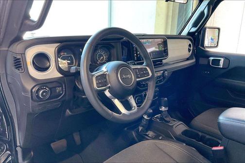 Black Clearcoat 2025 Jeep Wrangler 4-Door Sahara 4x4