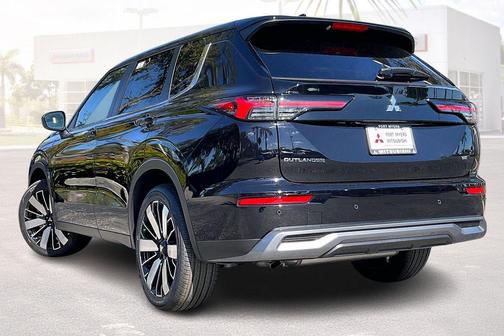 2026 Mitsubishi Outlander SE 1.5T 2WD