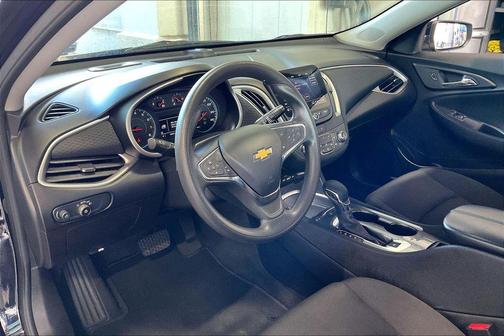 Mosaic Black Metallic 2025 Chevrolet Malibu FWD 1LT