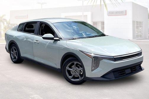 Morning Haze 2025 Kia K4 LXS