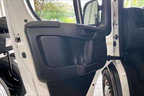 Bright White Clearcoat 2025 RAM ProMaster 3500 High Roof