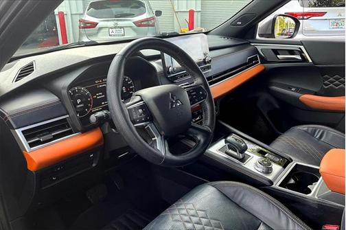 2022 Mitsubishi Outlander SEL 2.5 2WD
