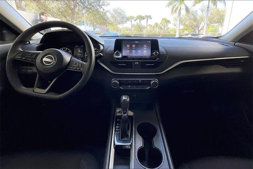 2023 Nissan Altima S FWD