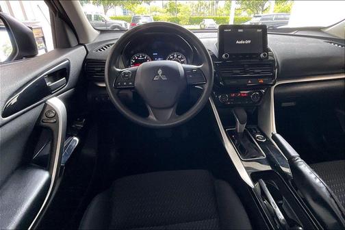 Alloy Silver Metallic 2024 Mitsubishi Eclipse Cross LE