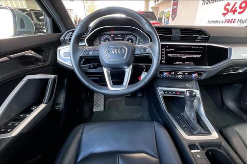 2025 Audi Q3 Premium 45 TFSI S line quattro Tiptronic