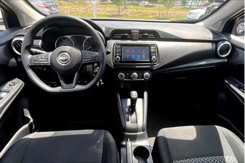 2024 Nissan Versa 1.6 S