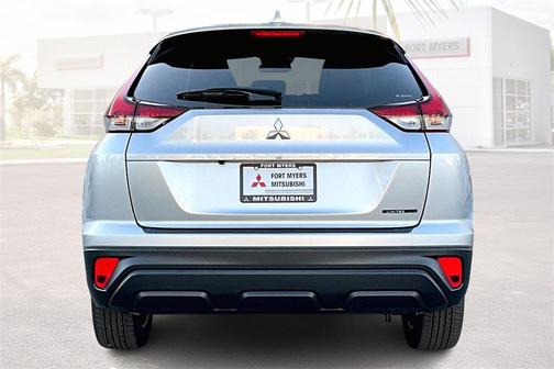 2026 Mitsubishi Eclipse Cross LE