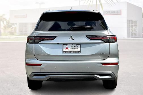 2025 Mitsubishi Outlander SEL 2.5 2WD