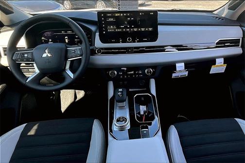 2025 Mitsubishi Outlander SE 2.5 2WD