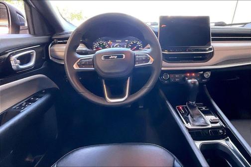 Bright White Clearcoat 2025 Jeep Compass Limited