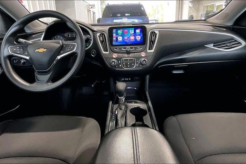 Mosaic Black Metallic 2024 Chevrolet Malibu FWD 1LT