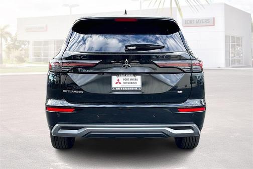 2026 Mitsubishi Outlander SE 1.5T 2WD