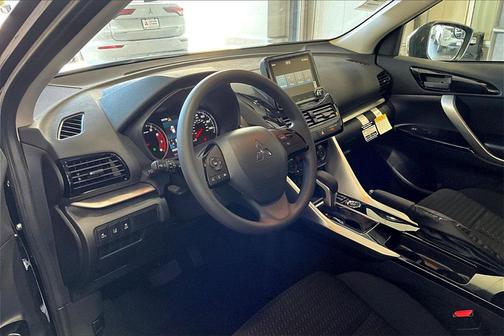 2026 Mitsubishi Eclipse Cross LE