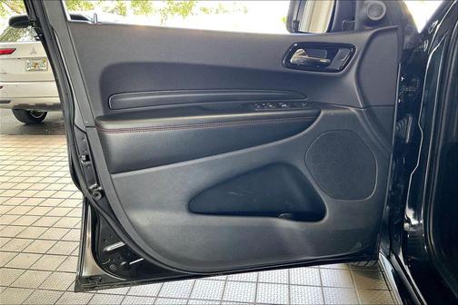 DB Black Clearcoat 2025 Dodge Durango GT RWD