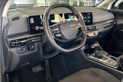 Ebony Black 2026 Kia Sportage LX