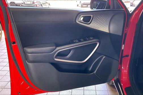 Inferno Red 2025 Kia Soul LX