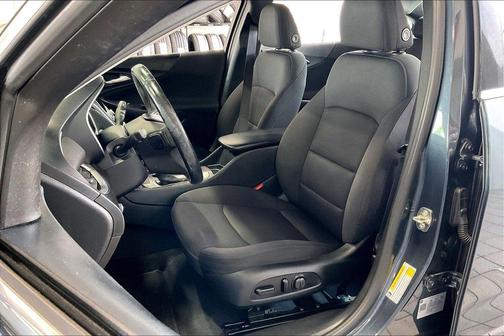 Shadow Gray Metallic 2021 Chevrolet Malibu FWD RS