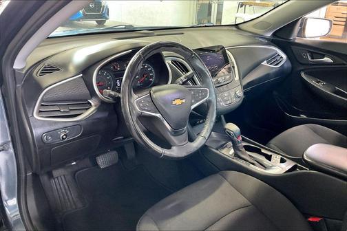 Shadow Gray Metallic 2021 Chevrolet Malibu FWD RS
