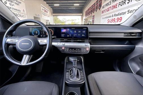 2025 Hyundai KONA SEL