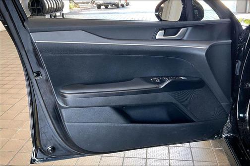 Aurora Black Pearl 2026 Kia K5 LXS FWD