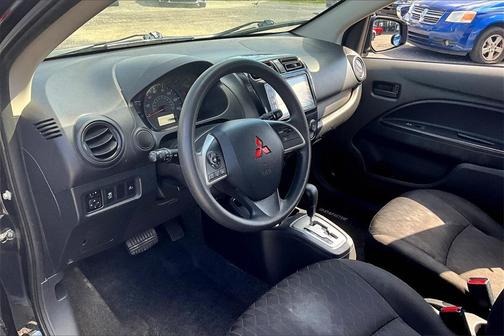 2021 Mitsubishi Mirage ES