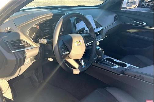 2024 Cadillac CT4 Premium Luxury