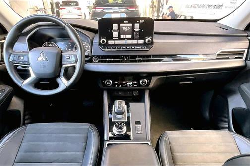 2024 Mitsubishi Outlander SE 2.5 2WD