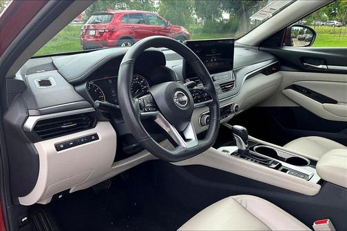 2024 Nissan Altima 2.5 SL