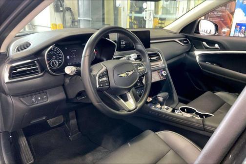 Makalu Gray 2026 Genesis G70 2.5T RWD