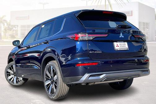 Cosmic Blue Metallic 2026 Mitsubishi Outlander SE 1.5T 2WD