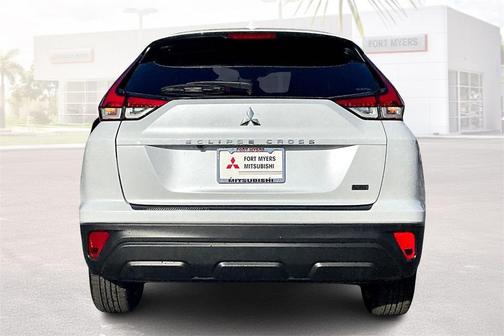 2025 Mitsubishi Eclipse Cross LE