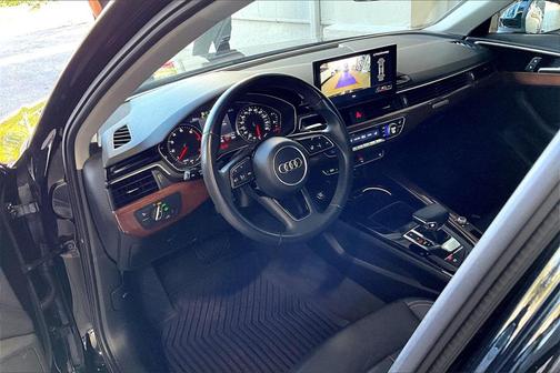 2022 Audi A4 40 Premium