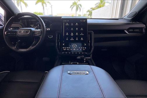 Onyx Black 2025 GMC Yukon AT4 Ultimate 4WD
