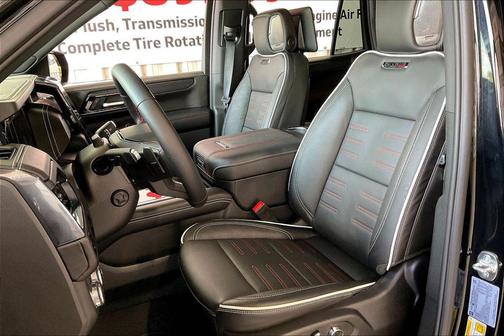 Onyx Black 2025 GMC Yukon AT4 Ultimate 4WD