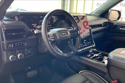 Onyx Black 2025 GMC Yukon AT4 Ultimate 4WD