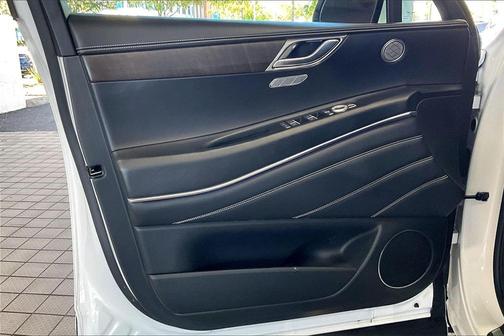 2024 Genesis GV80 2.5T