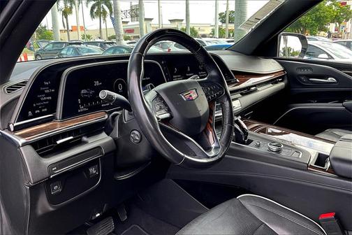 2023 Cadillac Escalade Premium Luxury