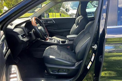 2023 Mitsubishi Outlander SE 2.5 2WD