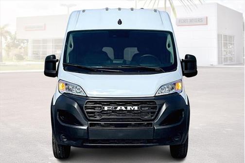 2024 RAM ProMaster 2500 Tradesman